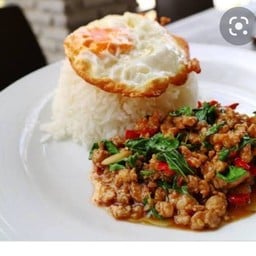 ข้าวกะเพราหมูสับ