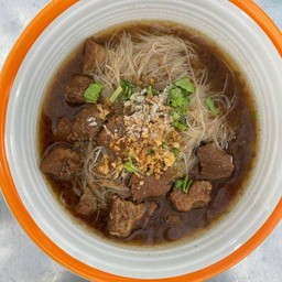 ก๋วยเตี๋ยว หมูตุ๋น น้ำข้น พิเศษ