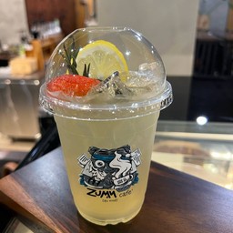 Lemon Juice (น้ำเลม่อนคั้นสด)