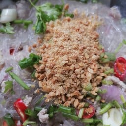 ยำวุ้นเส้นหมูสับโบราณ