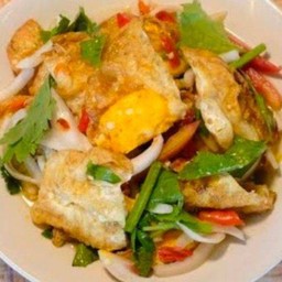 ยำไข่าว..