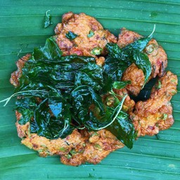 ทอดมันปลาอินทรีย์สมุนไพร ราคาต่อชิ้น