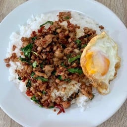 คุณแดงอาหารตามสั่ง