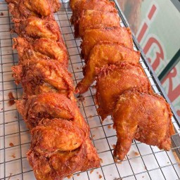 ไก่ทอดหาดใหญ่ น้ำจิ้มรสแจ๋ว ประเวศ