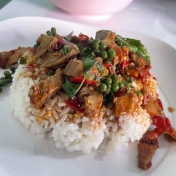 แม่อ้อ กะเพราเป็ดย่างตามสั่ง