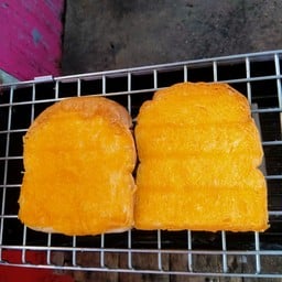 ร้านน้องนูรลีน่า ข้าวเกรียบปากหม้อและสาคูยัดใส้