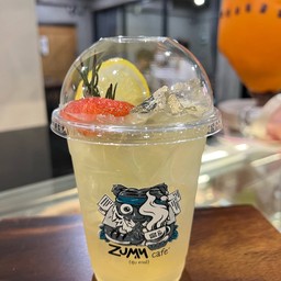 Ice Lemon Sparkling (เลม่อนสปาร์คกิ้งเย็น)