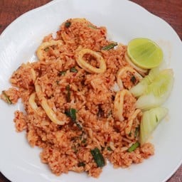 ข้าวผัดต้มยำ