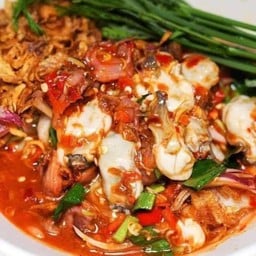 ยำหอยนางรมทรงเครื่อง