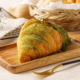 ครัวซองด์มัทฉะญี่ปุ่น