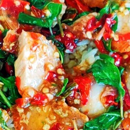 ต้นมะยมตามสั่งกระเพราถาด