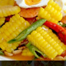 ตำข้าวโพดไข่เค็ม