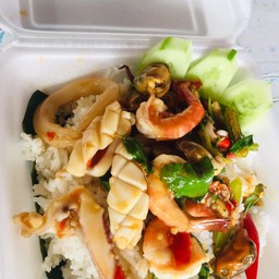 ข้าวกระเพราทะเล