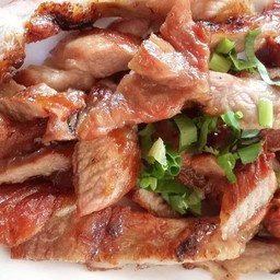 คอหมูย่าง