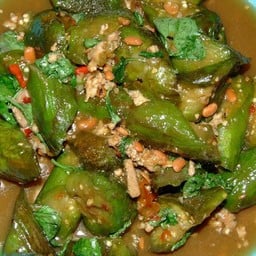 ผัดมะเขือยาวหมูสับ (ราดข้าว)