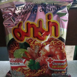 มาม่ารสต้มยำ 1 ห่อ