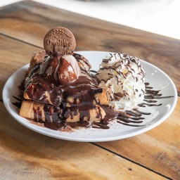 มินิโทสต์โอวัลตินภูเขาไฟ