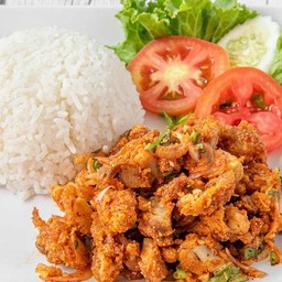 ยำไก่แซ่บราดข้าว