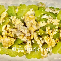 มะระผัดไข่