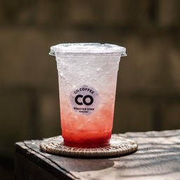 สตรอว์เบอร์รี่โซดา