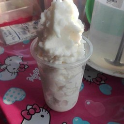 น้ำมะพร้าวปั่นนมสด