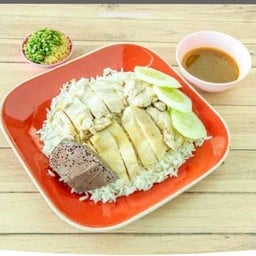 ข้าวมันไก่ต้ม พิเศษ