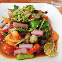 ตำสายบัวกุ้งสด