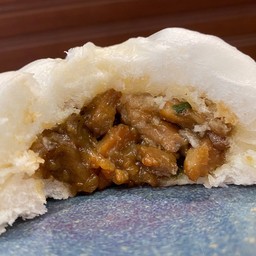 ซาลาเปาไส้หมูย่าง