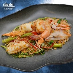 เส้นหมี่ ผัดกระเฉดไฟแดง เล็ก