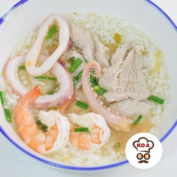 ข้าวต้มรวมมิตร (เนื้อ + ทะเล)