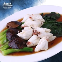 เนื้อปูก้อนเจี๊ยนคะน้าฮ่องกง จานใหญ่