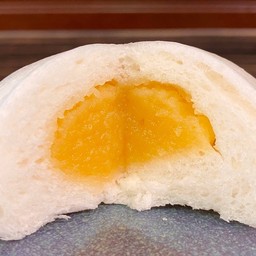 ซาลาเปาไส้ครีม