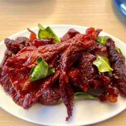ร้านลาบร้อยเอ็ดหน้าหมู่บ้านกิตติชัย7