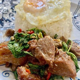 H1 ข้าวกะเพราหมูตุ๋น