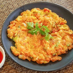 ข้าวไข่เจียวกระเพราหมู