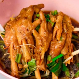 ก๋วยเตี๋ยวขาไก่ มะระ