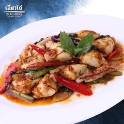 เนื้อปูก้อนผัดพริกเผา จานใหญ่