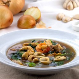 ก๋วยเตี๋ยวราดหน้า ทะเล