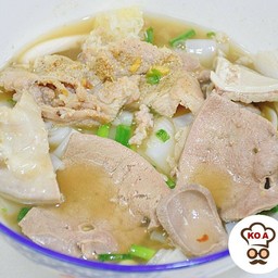 ก๋วยเตี๋ยว เครื่องในหมู