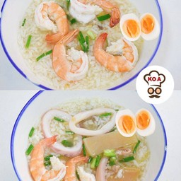 ข้าวต้มกุ้ง + ข้าวต้มทะเล + ไข่ต้ม 2 ฟอง