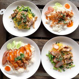 อิ่ม1-ข้าวหมูแดง+เกี๊ยวน้ำ