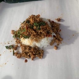 ผัดไทยผัดหมี่โคราช (เจ้นิดหน่อยพิมาย) ตลาดโดมอ่าวอุดม