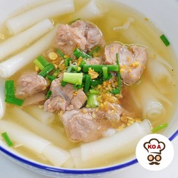 ก๋วยจั๊บน้ำใส หมูตุ๋น