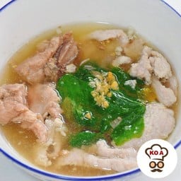 เกาเหลาสามหมูตำลึง (หมูหมัก+หมูสับ+ซี่โครงหมูตุ๋น)