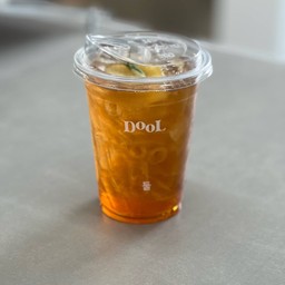 PEACH BLACKTEA