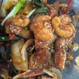 ไก่ผัดเม็ดมะม่วงหิมพานต์