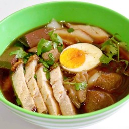 ก๋วยจั๋บน้ำข้น