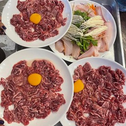 แจ่วฮ้อนขาลายใหญ่