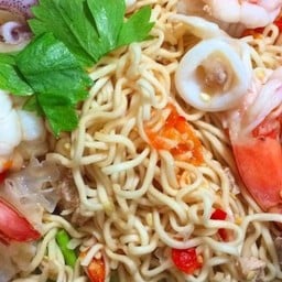 ยำมาม่าทะเล