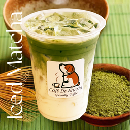 Iced Matcha Green Tea - ชาเขียวมัทฉะเย็น